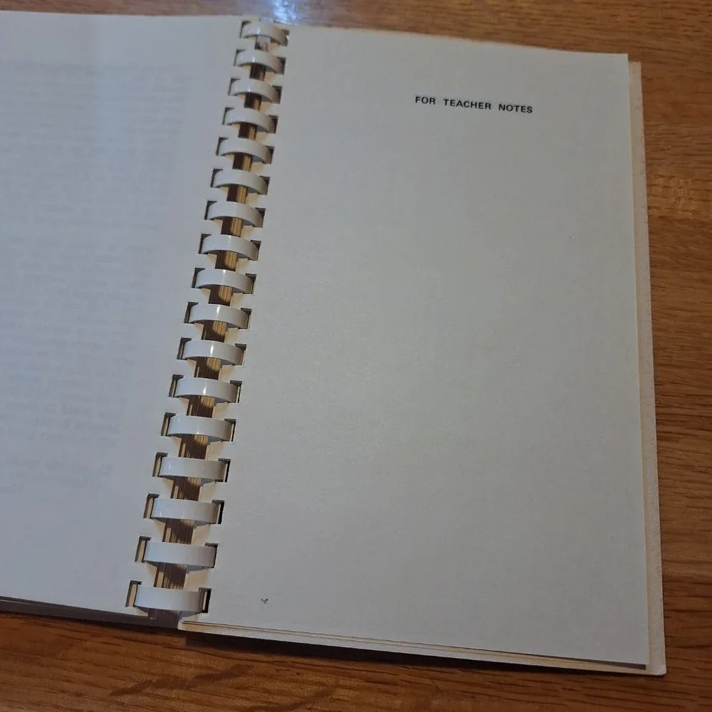 CREATE A Handbook of Classroom Ideas‎ to Motivate Primary Art Teaching Book